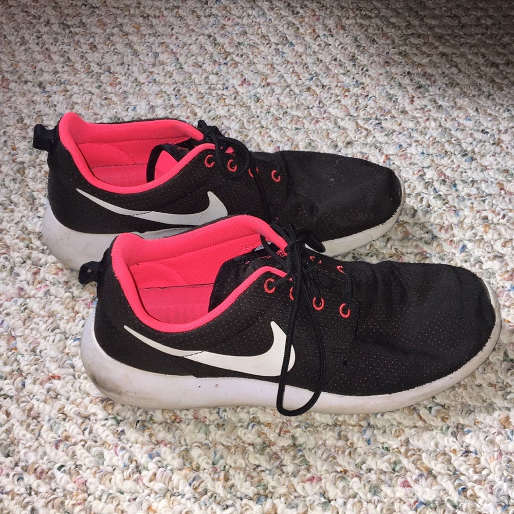 Nike Roshes